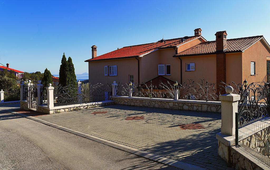 Apartments Villa Venera Labin  Exterior foto